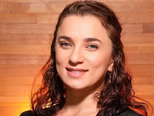 María Victoria (Vicky) Z.